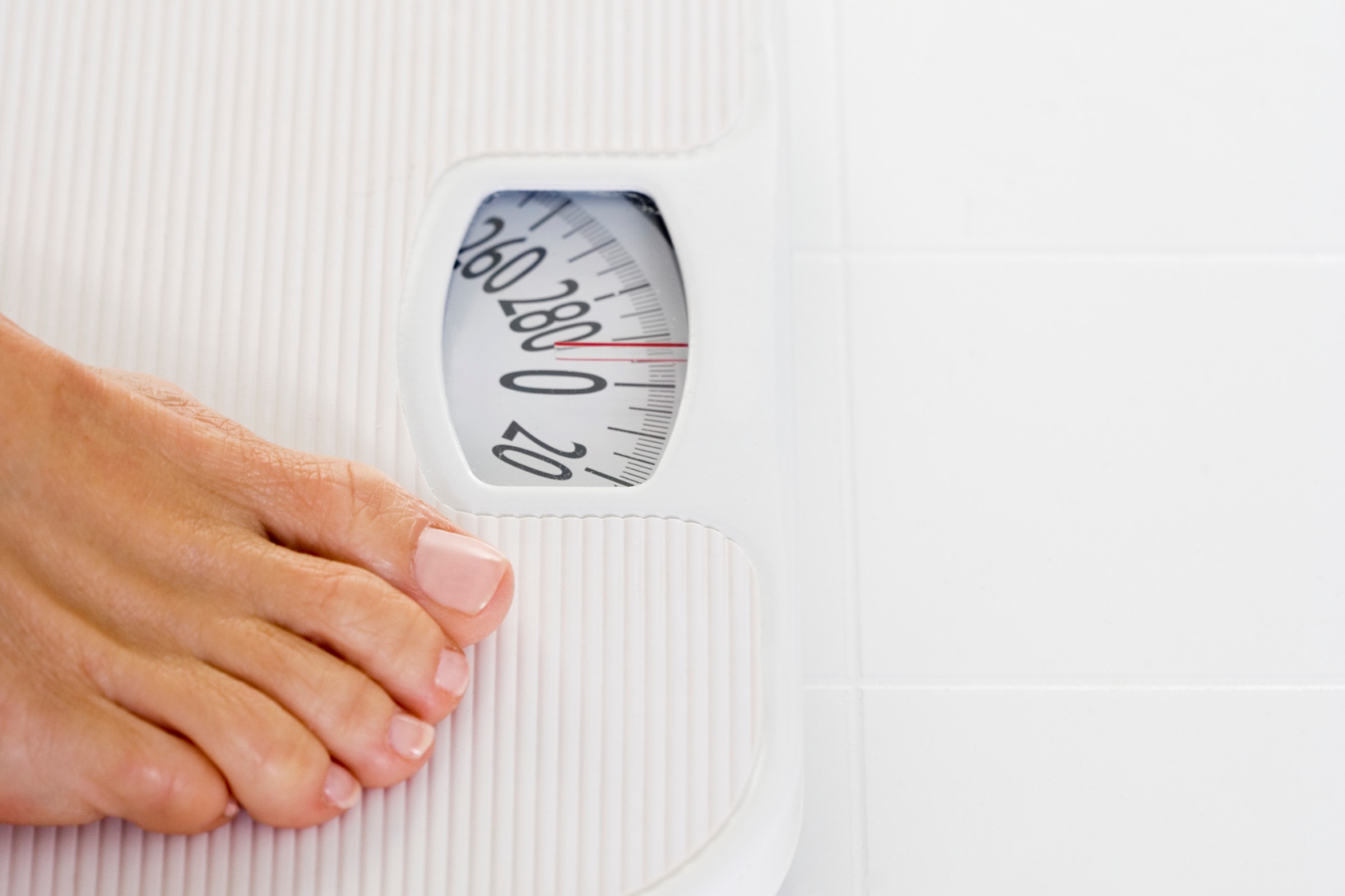 BMI er vekten i kilo delt på høyden i meter i annen.